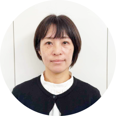 西内　奈緒 写真